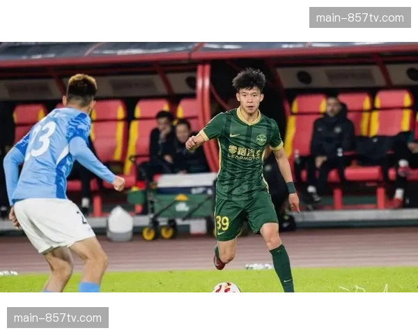 浙江队逆转能力凸显战术弹性 王钰栋双响助球队积分转正